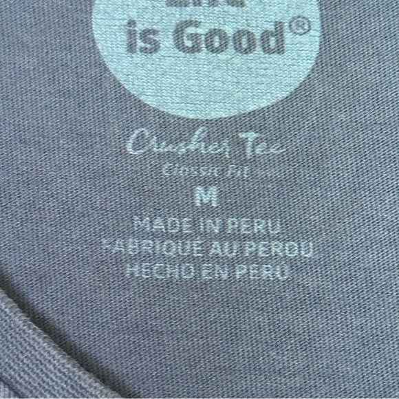 Life is Good short sleeve Vneck Blue Graphic Tee gardening boots size medium - Picture 5 of 6